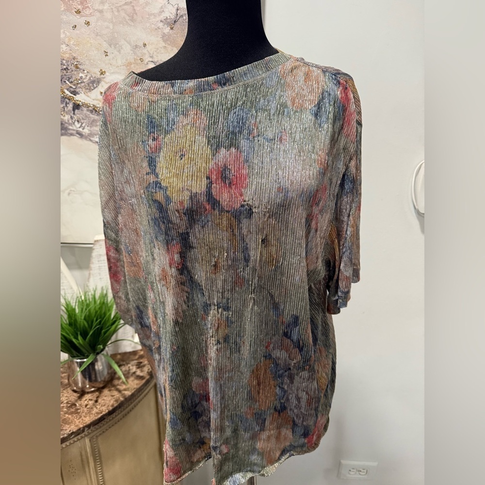 mia vesper Multicolor Women's Top